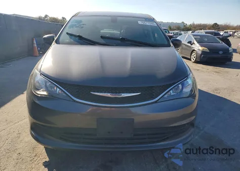 2020 Chrysler Voyager Lx z USA, uszkodzony, nr VIN 2C4RC1CG7LR248253